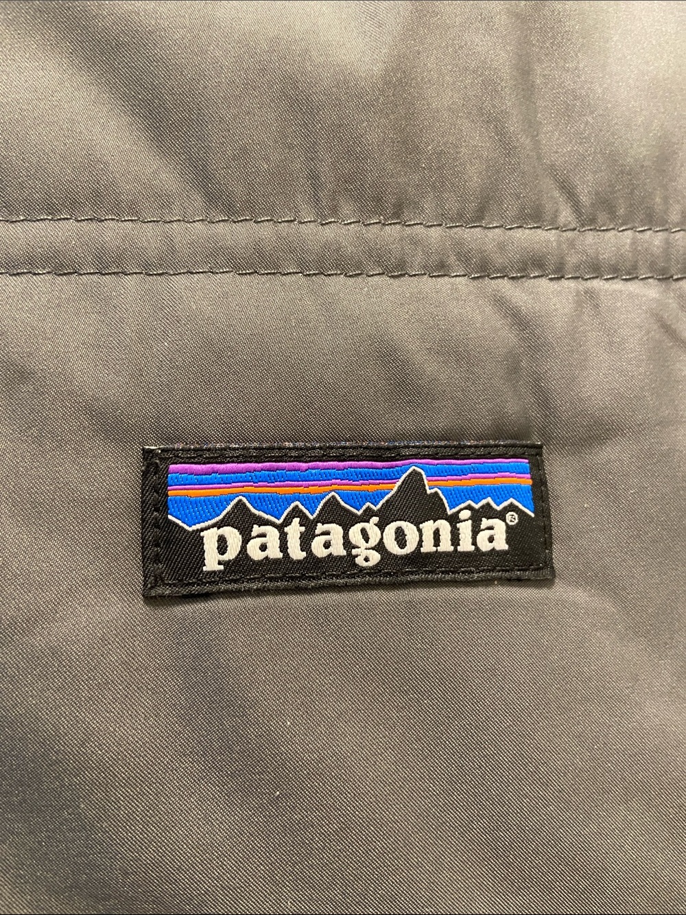 Patagonia LosGatos Reversible Charcoal Fleece Puffer Weather Resistant Vest 3791 - Picture 3 of 10